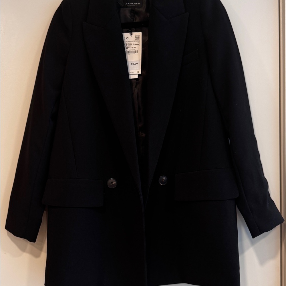 Elegant Black Women's blazer